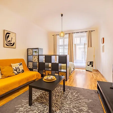 Cozy Old Town Zelezna Appartement *